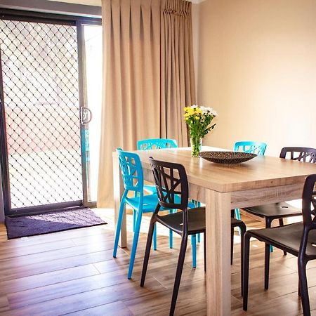Liberty Plains Motor Inn Sydney Bagian luar foto