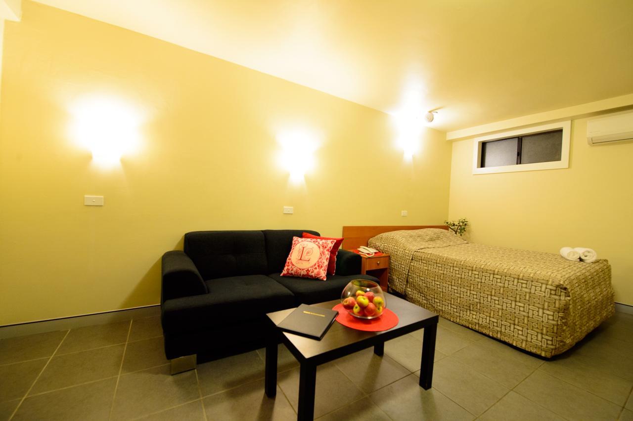 Liberty Plains Motor Inn Sydney Bagian luar foto