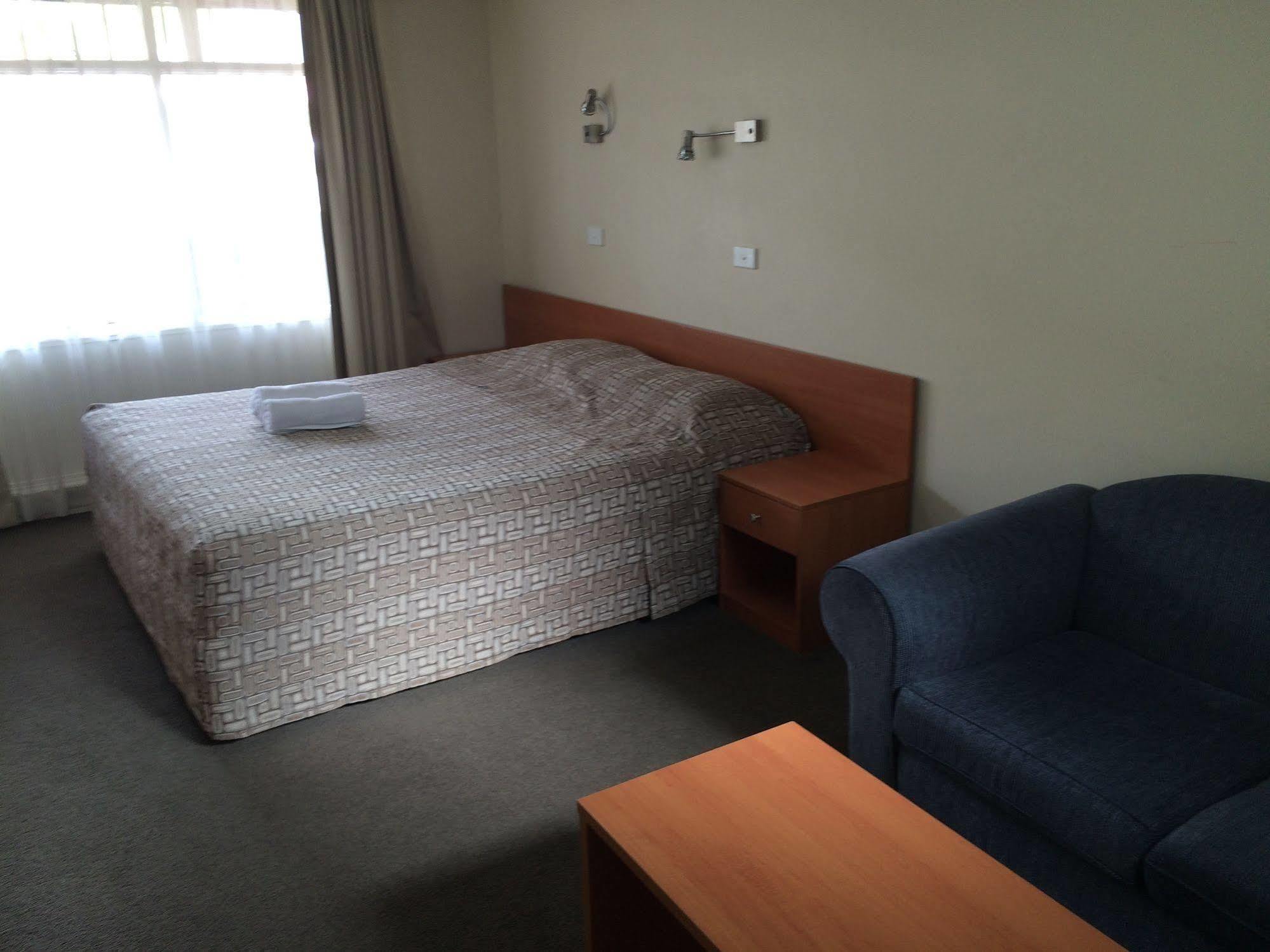 Liberty Plains Motor Inn Sydney Bagian luar foto