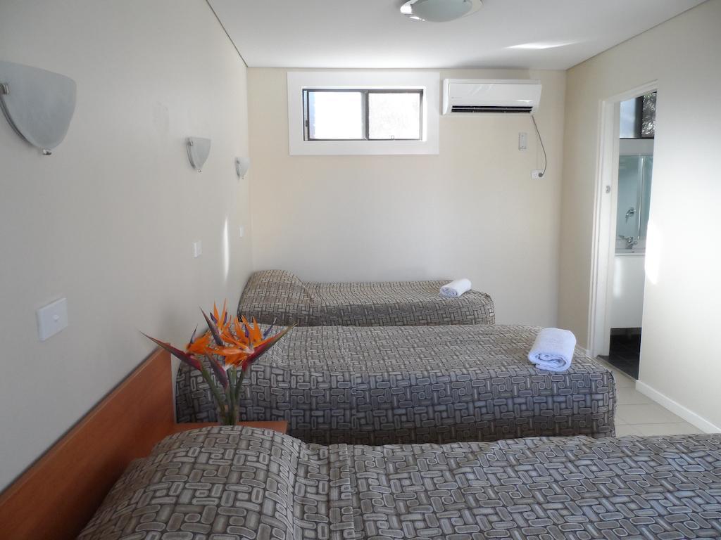 Liberty Plains Motor Inn Sydney Bagian luar foto