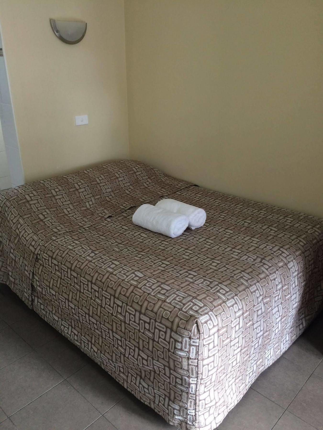 Liberty Plains Motor Inn Sydney Bagian luar foto